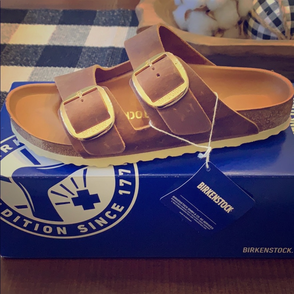 NIB Birkenstock Arizona Big Buckle sandal
